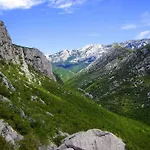 Marija * Стариград-Пакленица