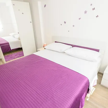 Marija Starigrad Paklenica