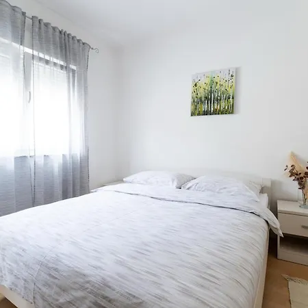 Apartamento Marija Starigrad Paklenica
